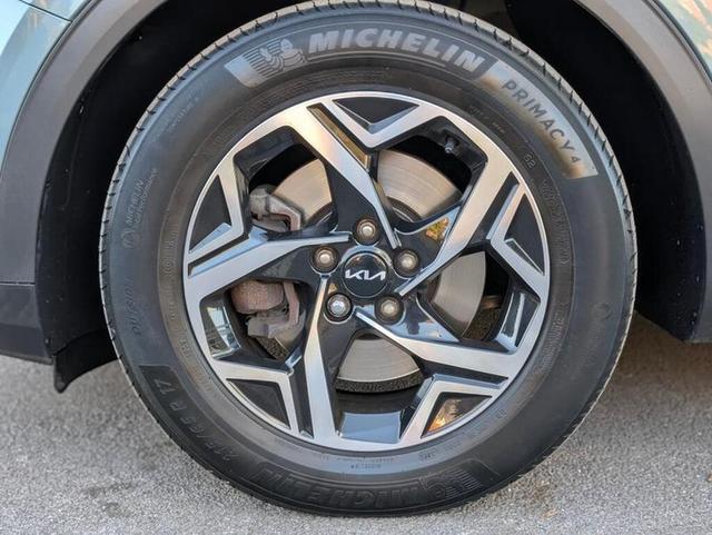 Kia Sportage Photo 4c677bb9-f21e-4ec6-8bfa-4cc2546413fc.jpg