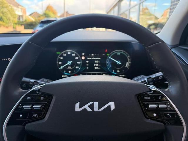 Kia Niro Photo 4c875491-638a-42c3-8e2d-20a8be486e88.jpg