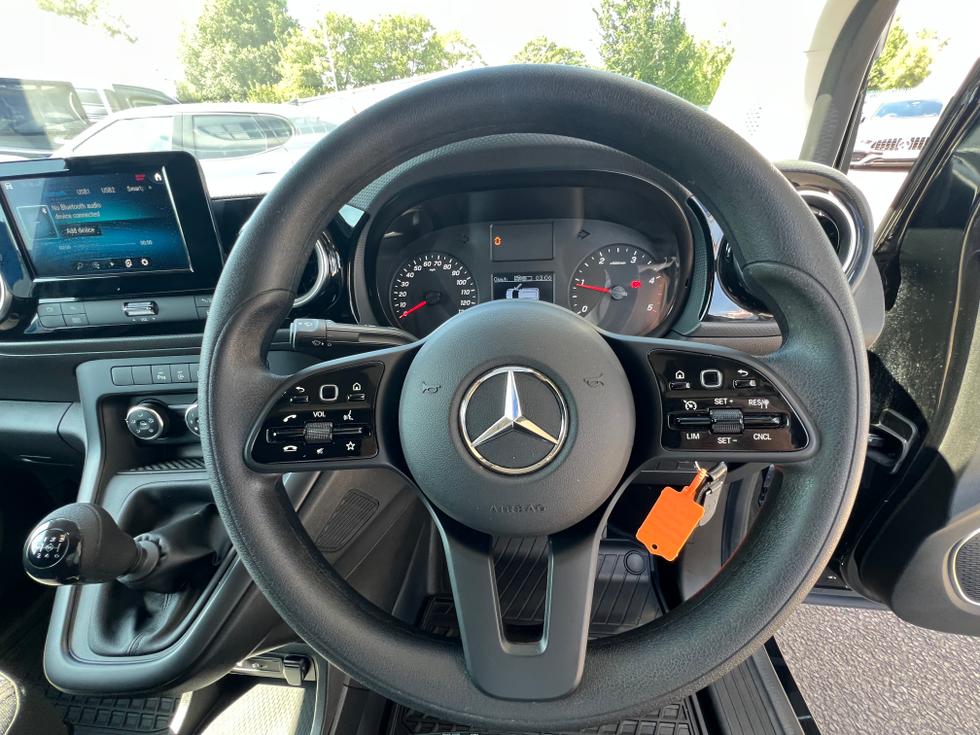 Mercedes-Benz Citan Photo 4c875e27-4086-4bbf-bfef-cd3407d2cb32.jpeg