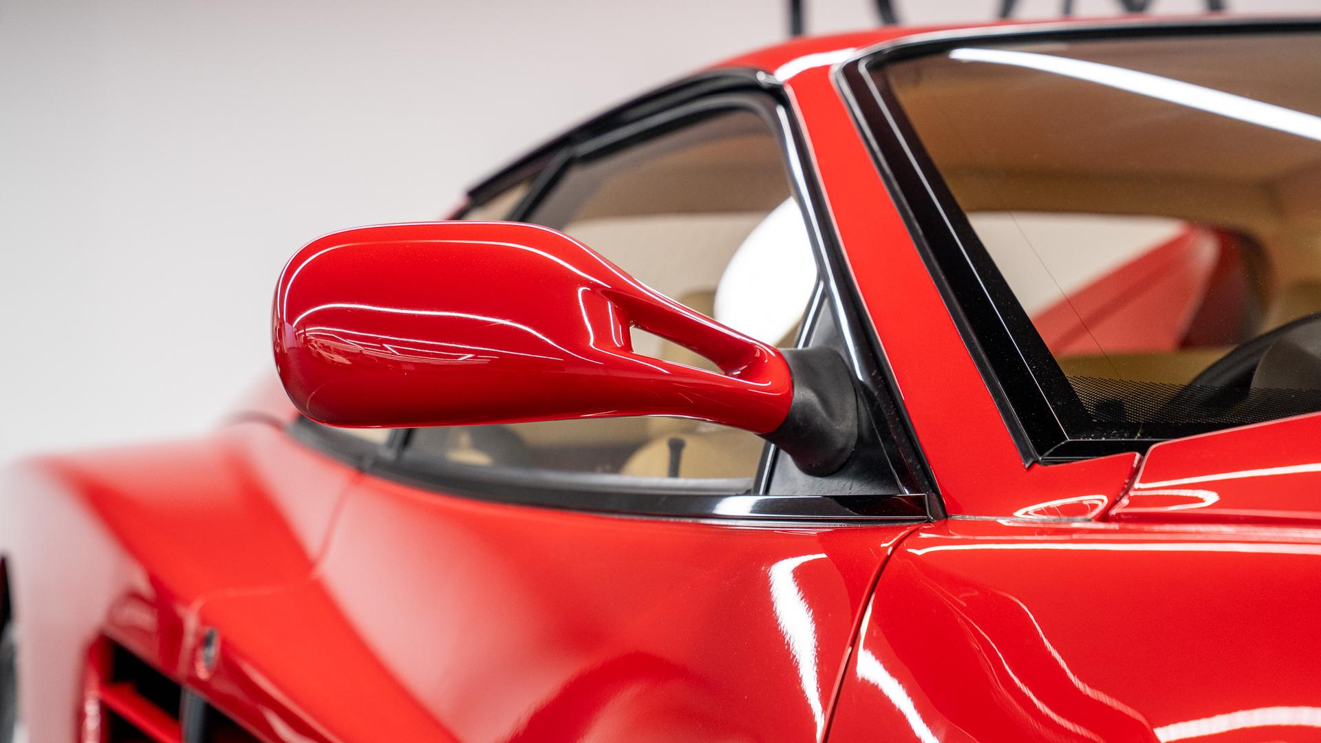 Ferrari 512 Photo 4c8826b4-b88e-4229-a788-a4f29dd1eca7.jpg