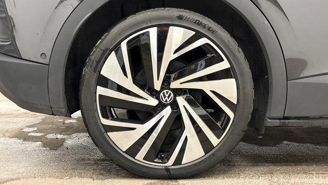 VOLKSWAGEN ID.4 Photo 5