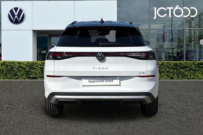 Volkswagen T-Roc Photo 7