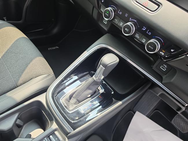 Honda HR-V Photo 4cb7c6d7-985b-485c-b640-dd365e197d43.jpg