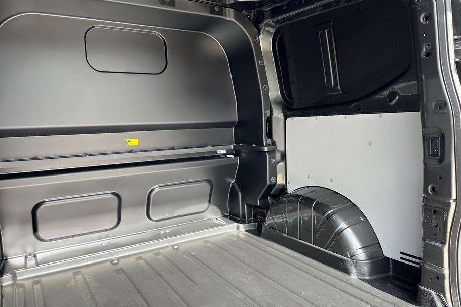 Used Ford TRANSIT CUSTOM L1DCIVPHEV08 5