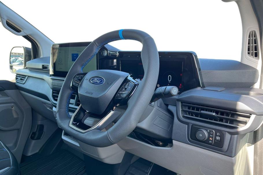 Used Ford TRANSIT CUSTOM L1CUSTMSRT11 14