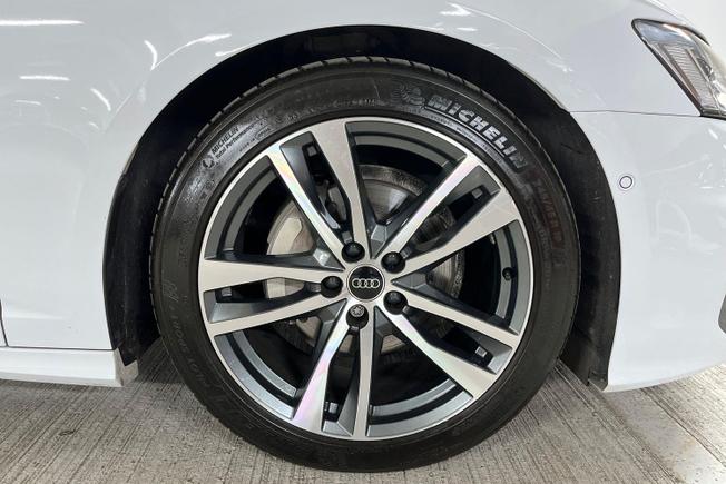 Audi A6 Avant Photo 5