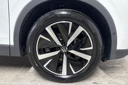 VOLKSWAGEN  Tiguan Photo 5