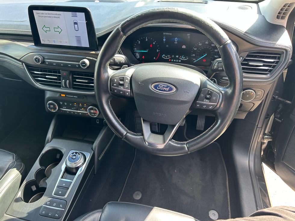 Ford Focus Photo 4cd4c1af-f1f1-46c8-8a6f-d3263105c60c.jpeg