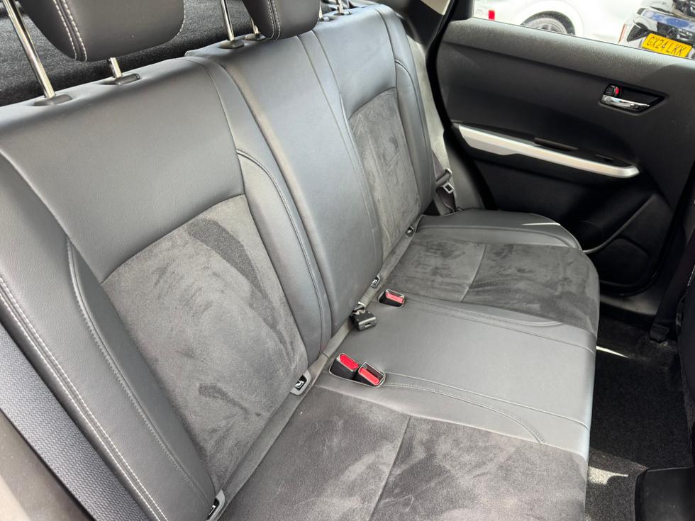 Suzuki Vitara Photo 4cdad665-a103-40ca-b1b7-34c03c3ed661.JPEG