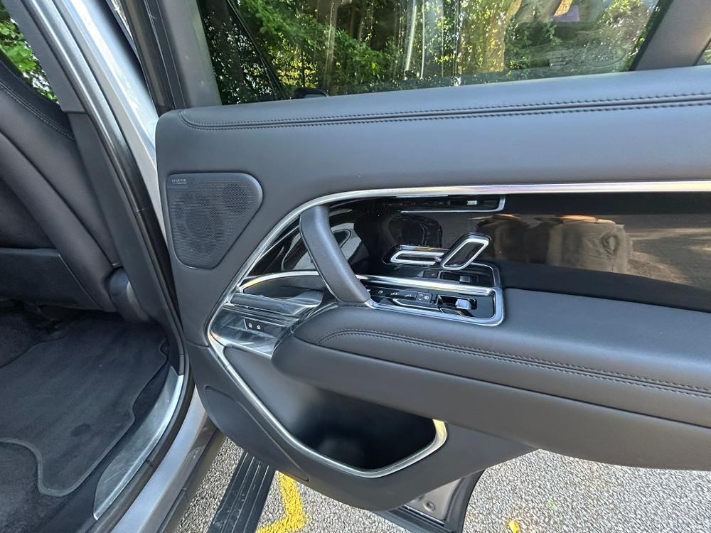 Used Land Rover Range Rover M8KNU 28