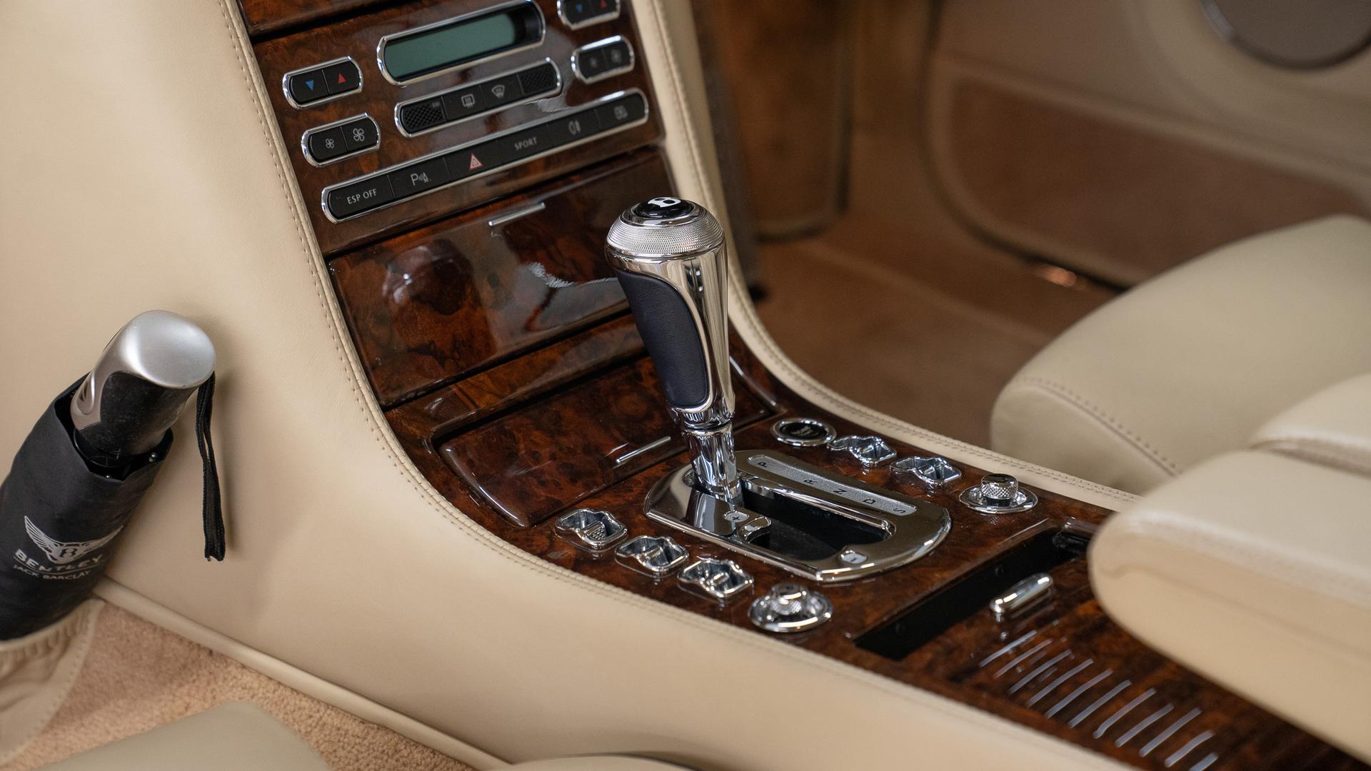 Bentley Brooklands Photo 4d258c35-fd49-43d3-8358-b9115b771491.jpg