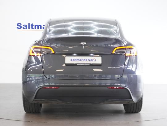 TESLA Model Y Photo 4d3955bb-4753-42ef-83f6-d94f773c609a.jpg