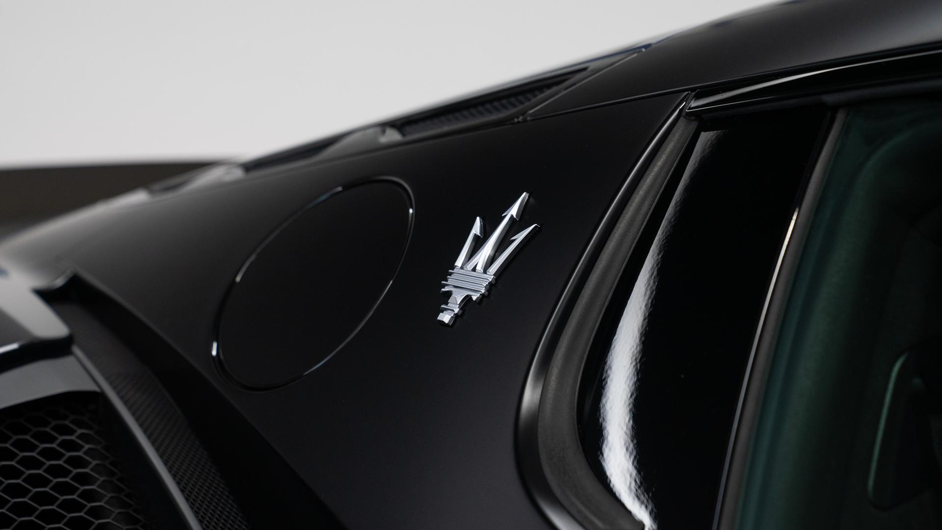 Maserati MC20 Photo 4d47f4f0-a9ac-4a45-bcb2-fd48b53839ce.jpg