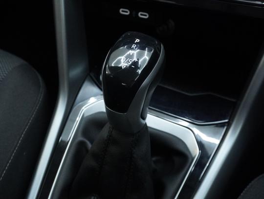 Volkswagen T-Roc Photo 4d59f0c6-db07-4555-b0de-302542b6d7ba.jpg