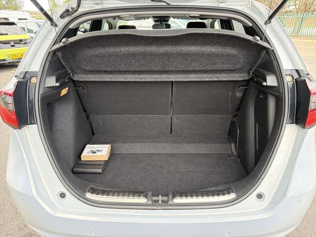 Honda Jazz Photo 4d5e51ac-9c4e-4031-8801-70fa36d667e3.jpg