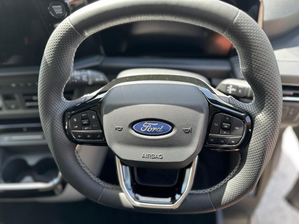 Ford Transit Custom Photo 4d661b72-671c-4c95-9389-1476748f6ee1.jpg