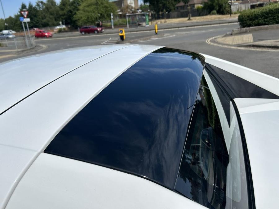Mazda MX-5 RF Photo 4d671857-b87a-45b8-9044-daccc51bc3ff.jpg