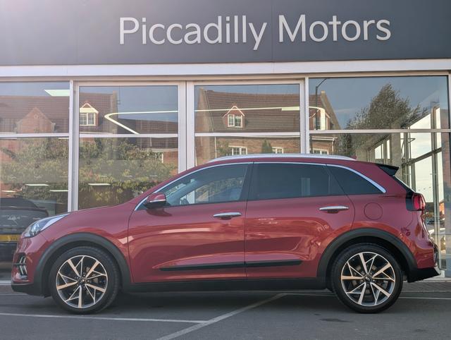 Kia Niro Photo 4d9746ba-afe6-44e9-ba8b-7187adf4286c.jpg