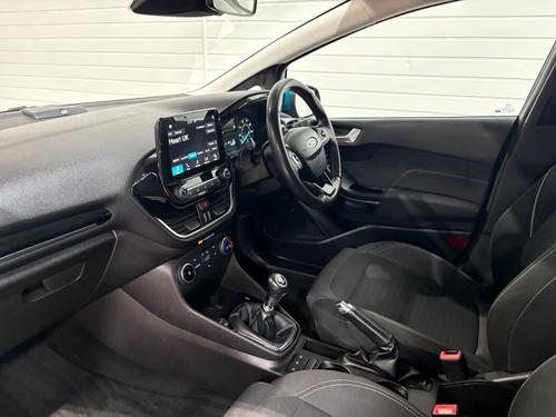 Ford Fiesta Photo 4d9f5216-5dd6-41d5-b7af-f48f402f6011.JPG