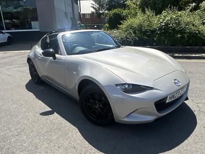 Mazda MX-5 RF Photo 33