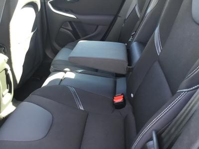 Volvo V40 Photo 20
