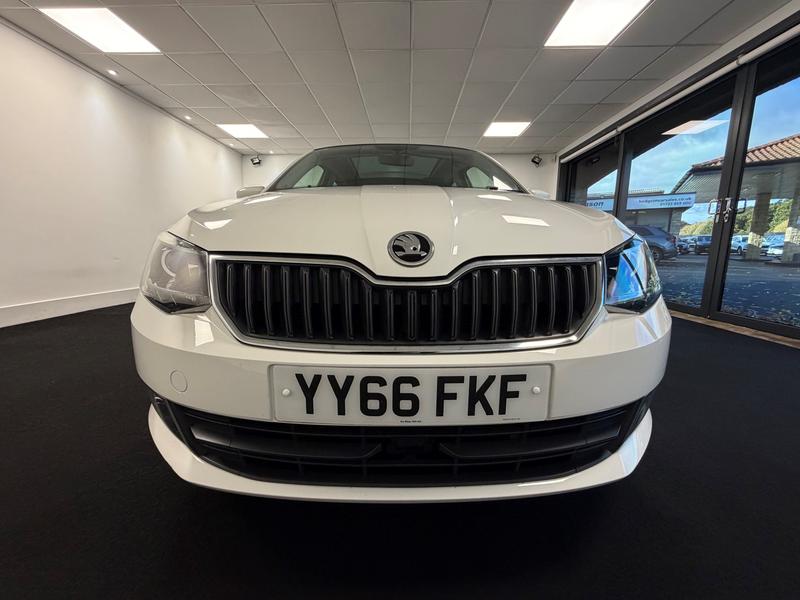 Skoda Fabia Photo 4dbd0b29-0942-4e3b-a6f5-9600e71688cc.jpg