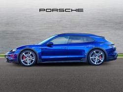 PORSCHE Taycan Photo 5