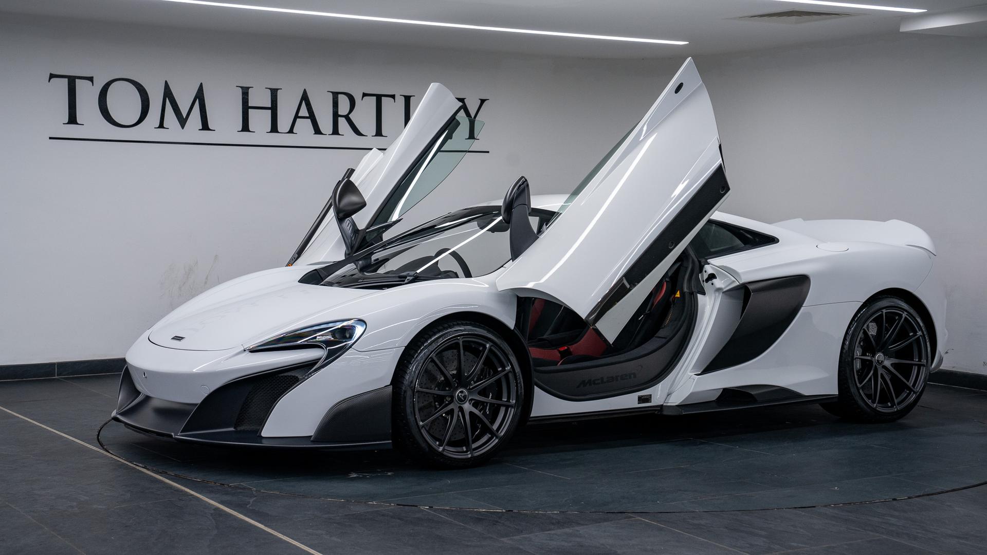 McLaren 675 LT Photo 4ddf2af3-dc1f-475c-a15d-154763e8da51.jpg