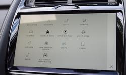 Jaguar E-PACE Photo 19