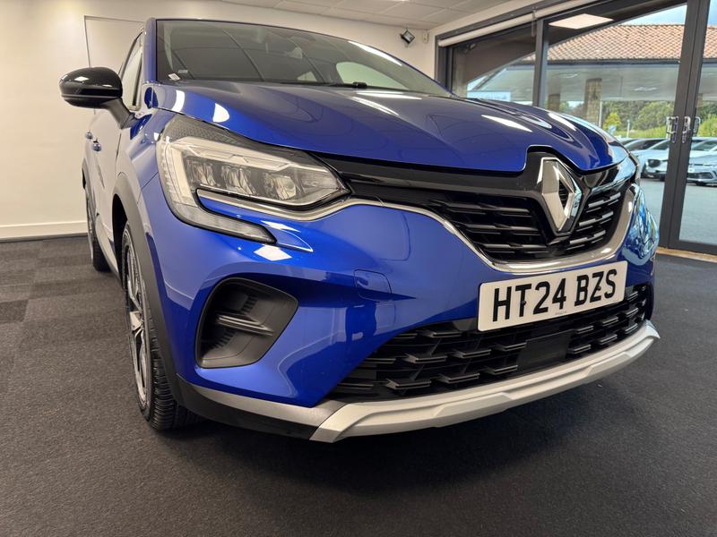 Renault Captur Photo 4ded53e7-aa86-4f36-ab49-ec689613dc94.jpg