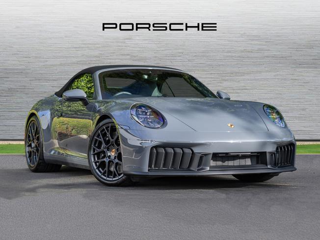 PORSCHE 911 Photo 1