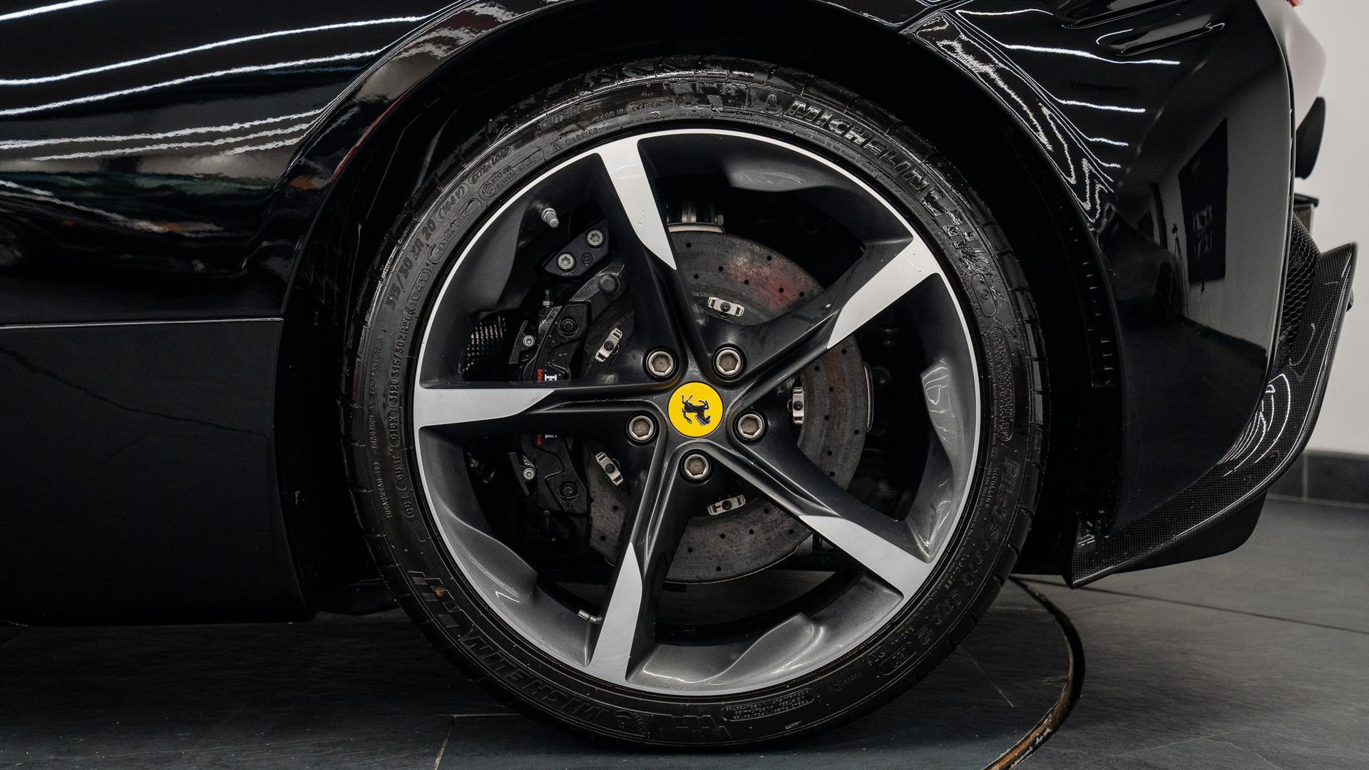 Ferrari SF90 Photo 4dfe78ca-1f69-47b2-883e-c21c4a5c36c3.jpg