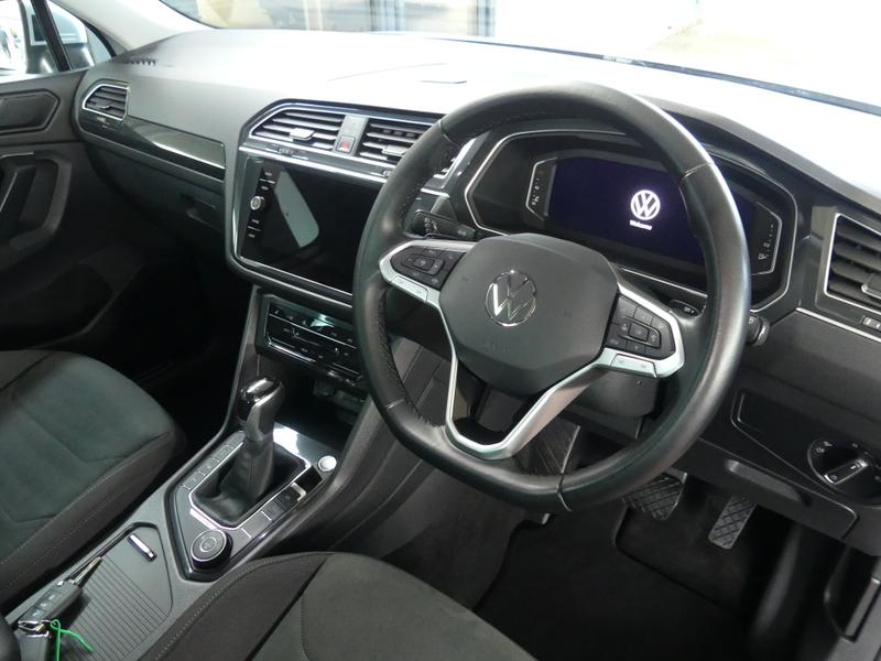 Volkswagen Tiguan Photo 4e03ccbe-c53b-4989-9300-94ffd9ab2404.jpg