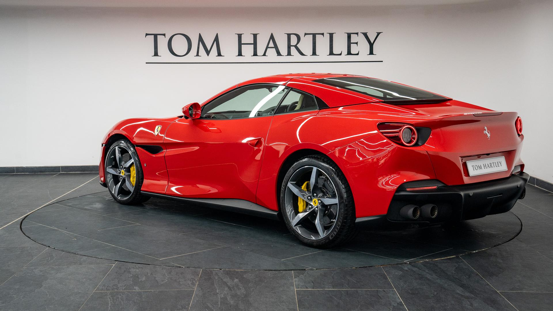 Ferrari Portofino Photo 4e074f97-765a-44cd-92ed-056104fcba40.jpg