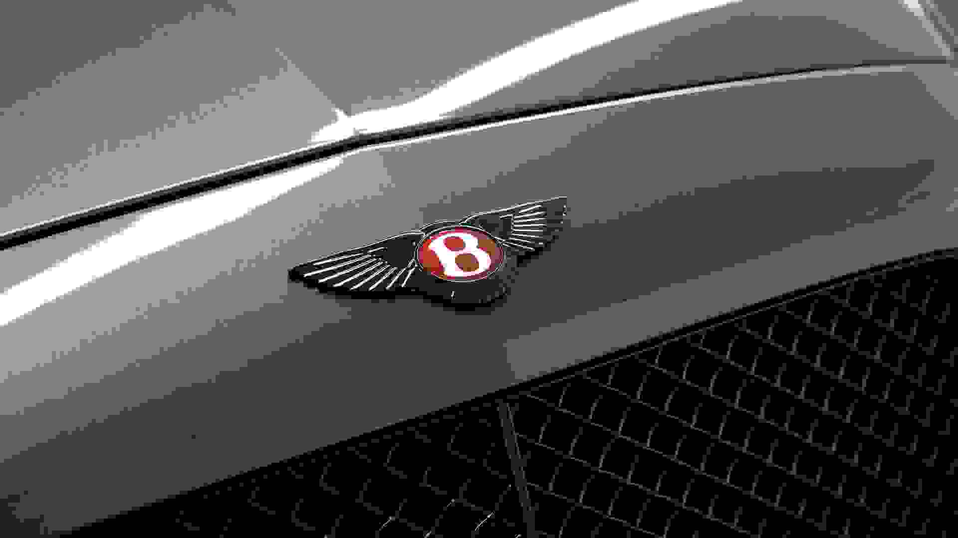 Bentley CONTINENTAL Photo 4e0b2f7d-bd54-4601-9ccc-0fff367e7880.jpg