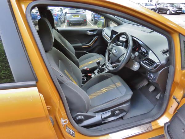 Used Ford Fiesta HK20UBL 17