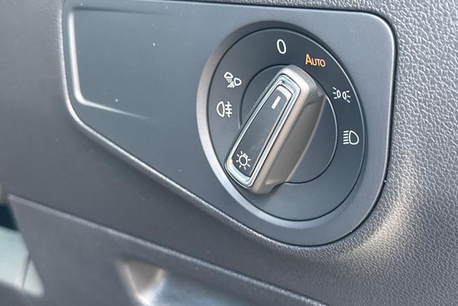 VOLKSWAGEN Tiguan Photo 31