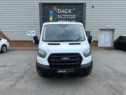 Ford Transit Photo 23