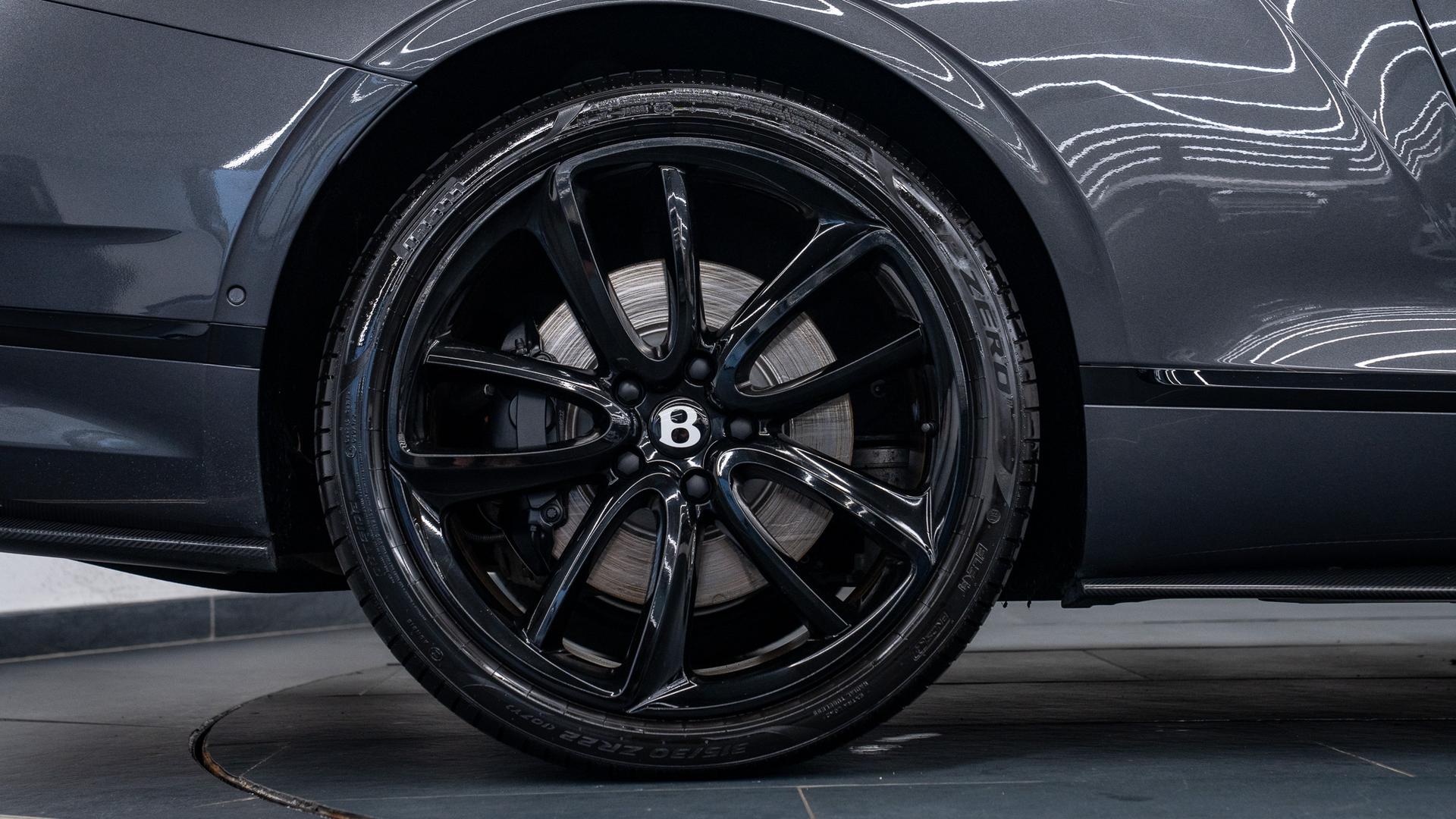 Bentley Continental Photo 4e543b94-446c-4039-9cd6-0c7ddcfd9a3e.jpg
