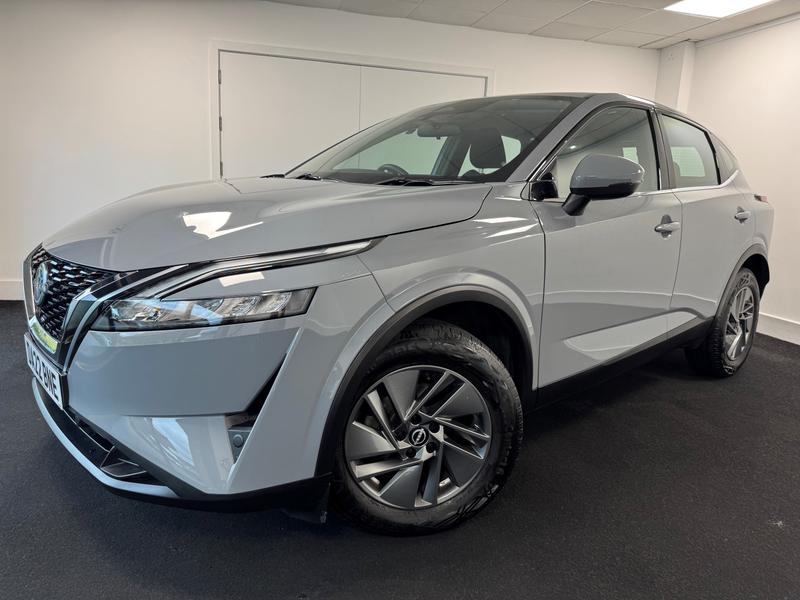 Nissan Qashqai Photo 4e5b1ce9-71f1-4b8f-85b9-8a274e4825c6.jpg