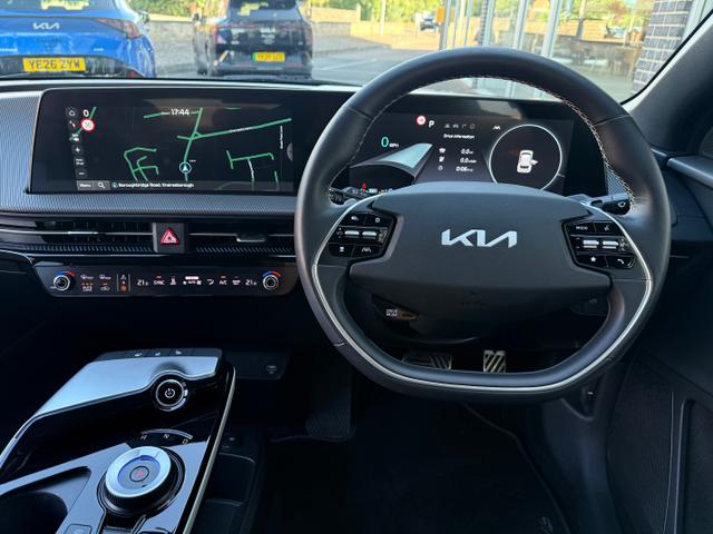 Kia EV6 Photo 4e5ea653-a995-434f-a6c7-1b7b6f00bf95.jpg