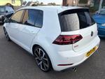 Volkswagen Golf Photo 11