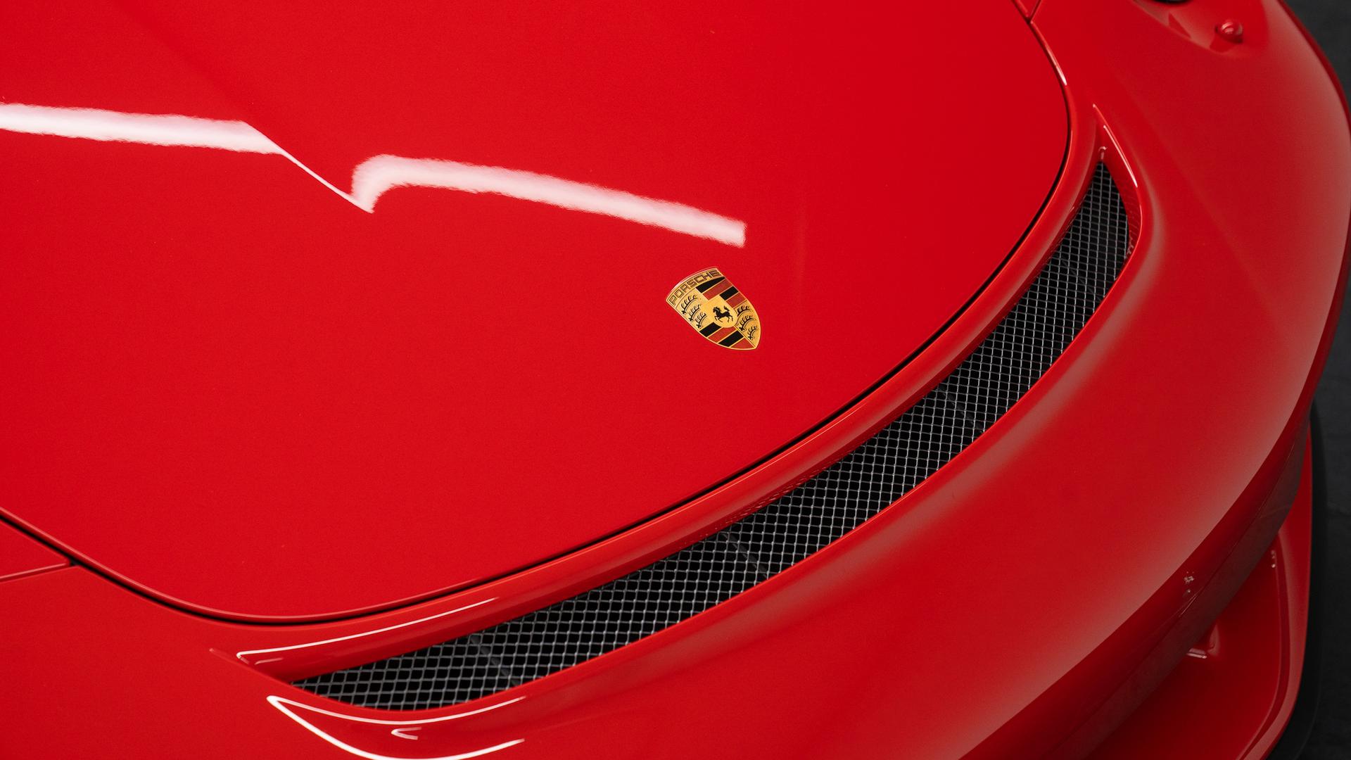 Porsche 911 Photo 4e9e4901-8a02-4a9c-89db-c37bb28863b0.jpg
