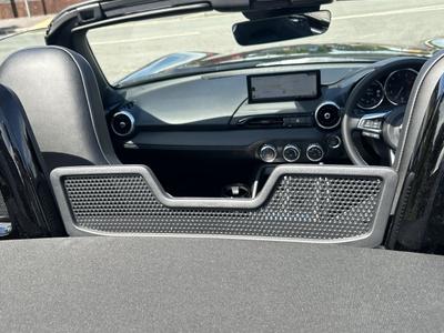 Mazda MX-5 Photo 13
