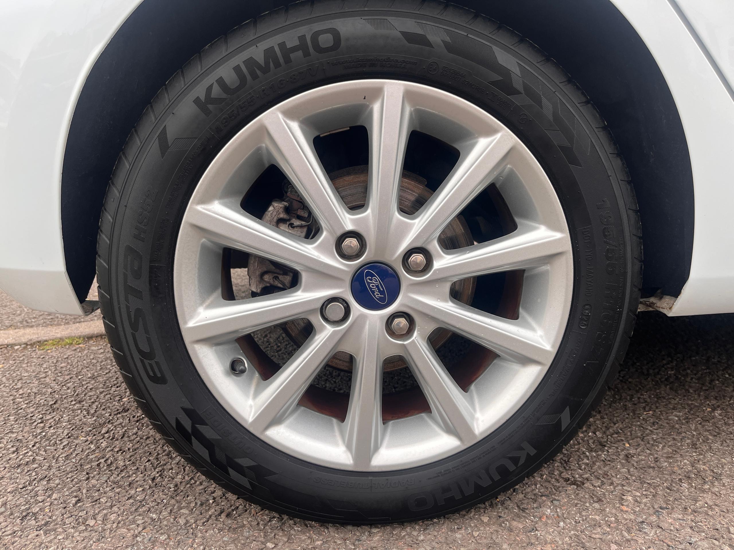 Used Ford FIESTA WN19HHE 22