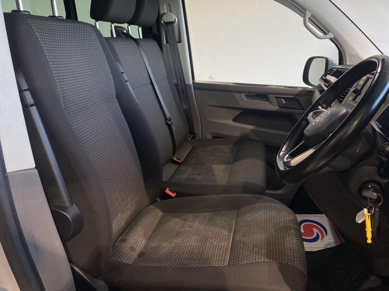 2023 Volkswagen TRANSPORTER T32 LWB 2.0 TDI 150 Highline Kombi Van DSG - vehicle photo 9 for sale on PureCar