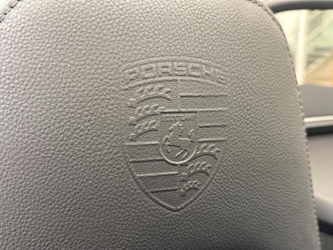 PORSCHE 718 Boxster Photo 23