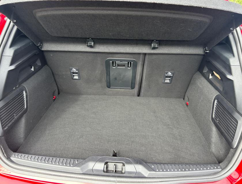 Ford Focus Photo 4ec3dac6-1b0d-4a16-aaf6-44d39c11ea6c.jpg