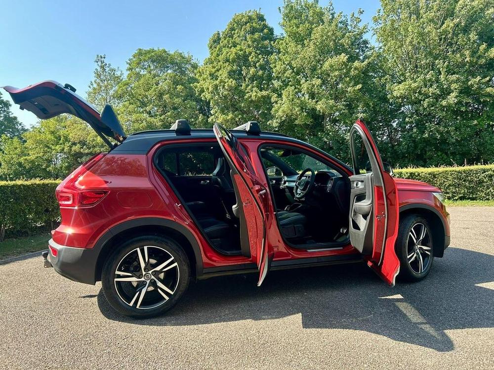 Used Volvo XC40 HN22CJV 15