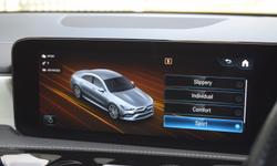Mercedes-Benz CLA Photo 24